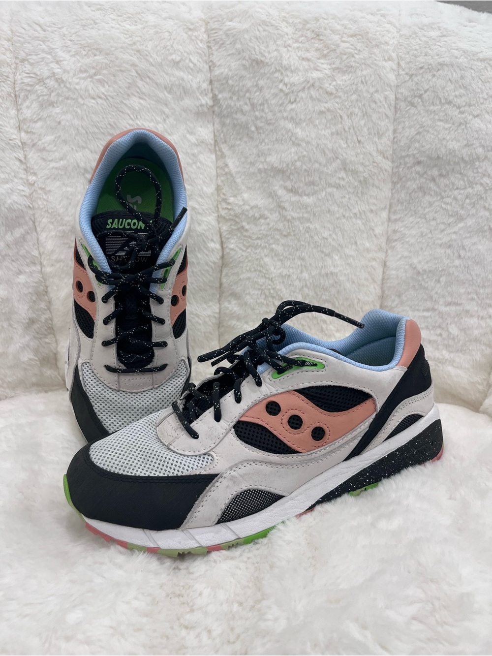 Saucony White, Black, Pink & Green Retro Running Sneakers